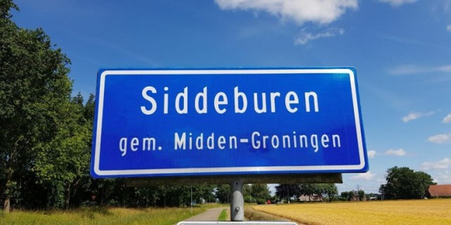 Plaatsnaambord-van-Siddeburen.jpg